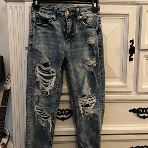 American Eagle Distressed Jeans